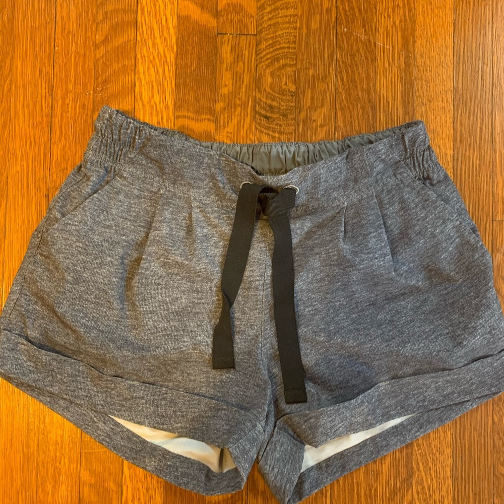 lululemon tie up shorts